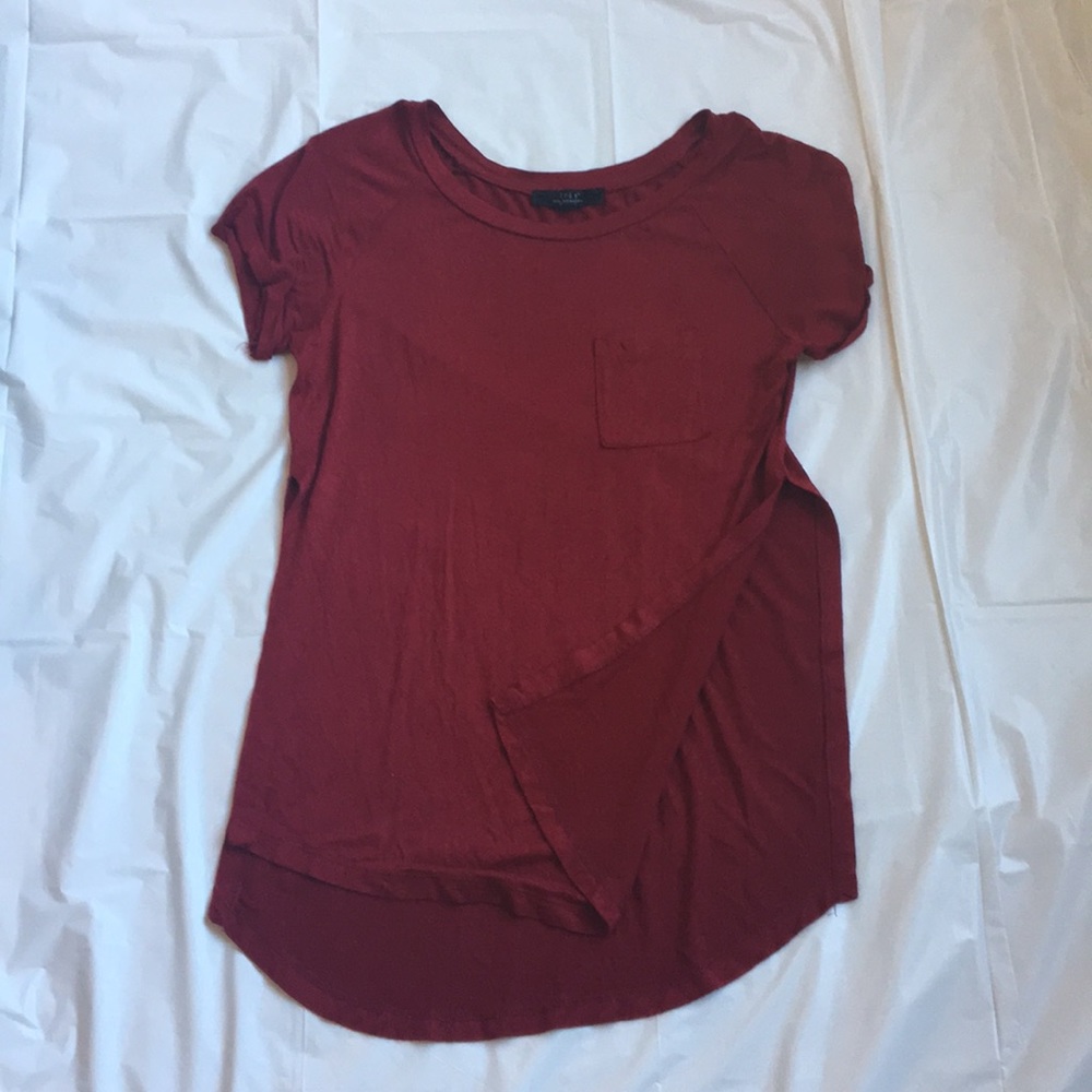 Red shirt with side slits